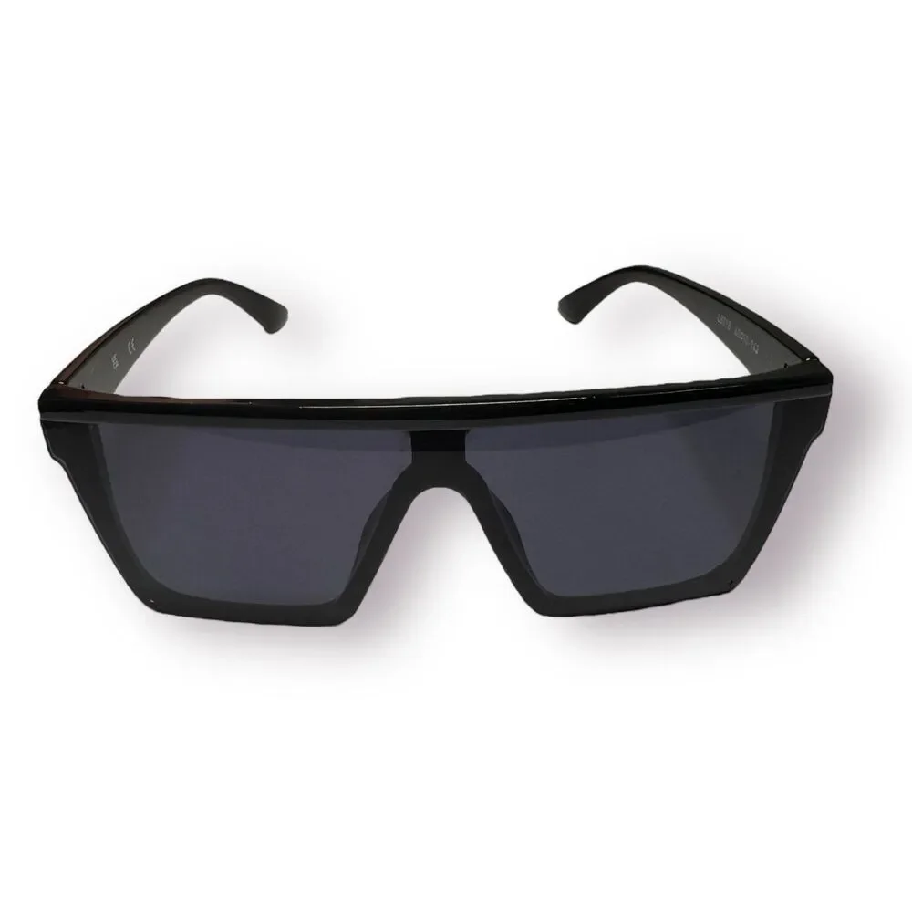 Black Shield Retro Oversized Sunglasses Smokey Lenses 143mm‎